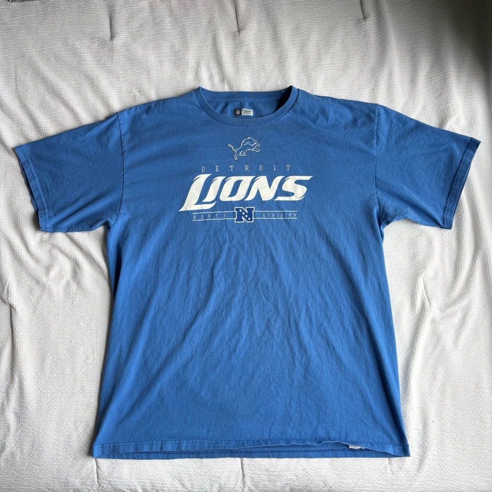Detroit Lions NFL Team Apparel Honolulu Blue Short Sleeve T-Shirt Men’s Size XL
